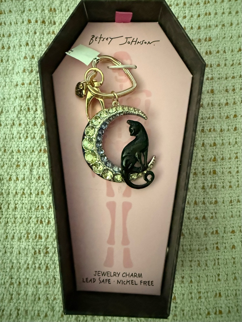 Betsey Johnson Halloween Black Cat & Crescent Moon Jewelry Bag Charm new in box